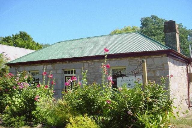 Colonial Cottages Of Ross Exterior foto